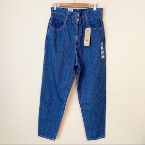 Levi’s NEW High Rise Taper Paper Bag Waist Jeans - 31